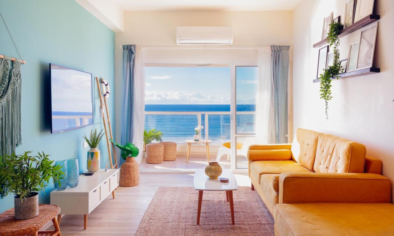 4 Bedroom Apartment On The Beach เทลอาวีฟ ภายนอก รูปภาพ