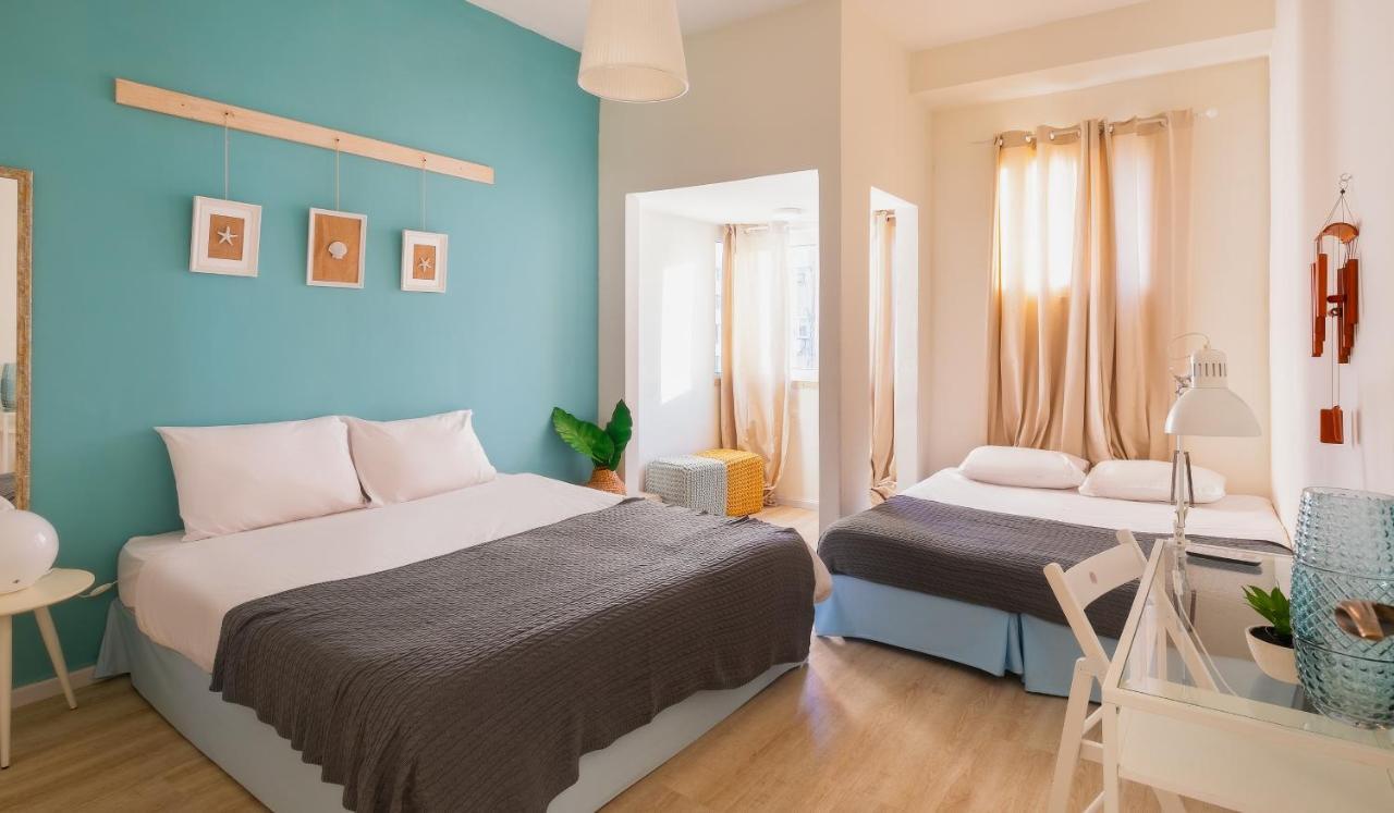 4 Bedroom Apartment On The Beach เทลอาวีฟ ภายนอก รูปภาพ